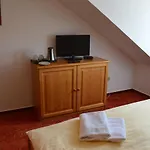 U Kostela 3*
