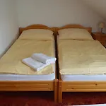 U Kostela 3*