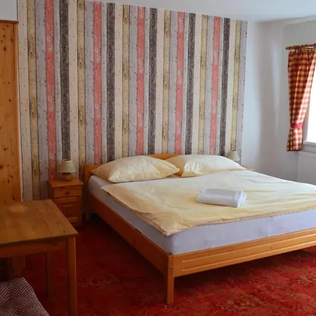 U Kostela Penzion Frymburk