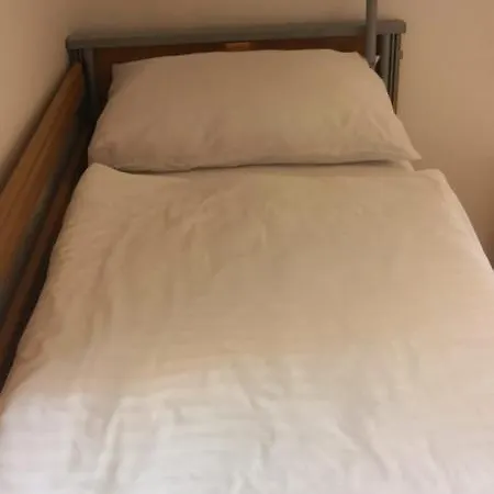 Konukevi U Kostela Frymburk