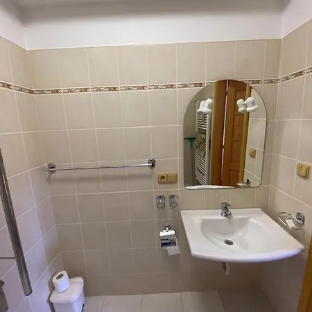 Konukevi U Kostela