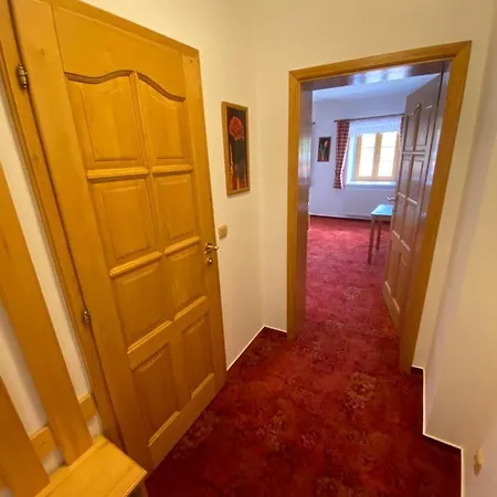 Pensión U Kostela *