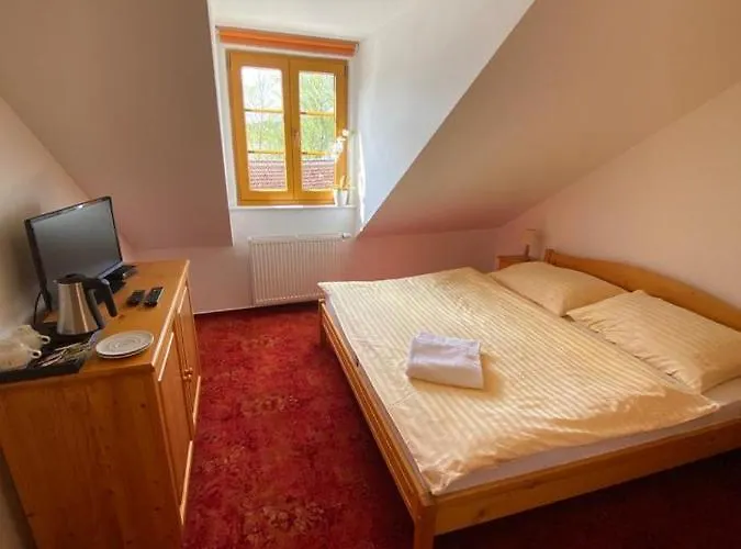 Guest house U Kostela Frymburk