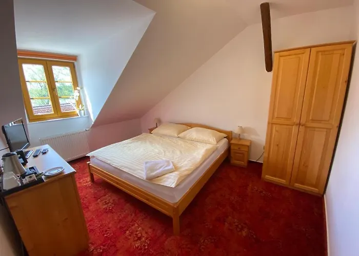 U Kostela Guest house 3*