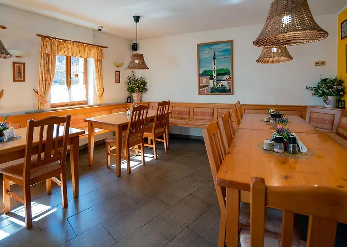 U Kostela 3* Frymburk